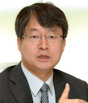 박영준 국방대 안보대학원 교수, 도쿄대 국제정치학 박사, 현대일본학회 회장, 한국평화학회 회장, ‘한국 국가안보전략의 전개와 과제’ ‘제3의 일본’ 저자