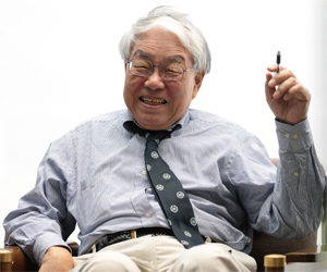 하마다 고이치 예일대 경제학 박사, 도쿄대 명예교수, 일본 내각부 경제사회종합연구소장, 일본 총리 고문