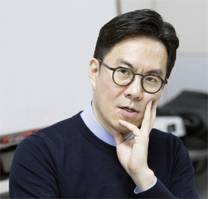 김경민 서울대 환경대학원 교수 “서울에서 나타나는 젠트리피케이션은 정부 정책의 실패라고 봐야 한다. 기존 거주민을 지원하는 미국식 바우처 제도가 젠트리피케이션을 막을 수 있는 대안이 될 수 있다.”