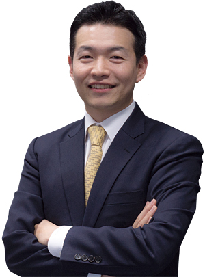 신승현 고려대 경영학과, 한국 공인회계사, 한국 보험계리사 수석 합격, 미국 시러큐스대 MBA, 삼일회계법인, 영국 타워스왓슨, 2011~2015년 보험 및 기타금융 베스트 애널리스트, 미국보험계리사, 국제공인재무분석사(CFA)