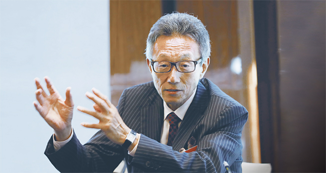 사토 노보루 요코하마대·대학원 전기화학과, 도쿄대 공학 박사, 혼다자동차 수석 엔지니어, 삼성SDI 상무 사진 이존환 객원기자