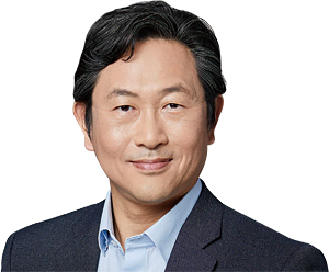 리처드 정(Richard Chung) 캘리포니아 아트센터 칼리지 오브 디자인, 미국 포드 자동차 디자인 매니저, 존슨콘트롤스 부사장, 에디언트 부사장