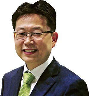 신동일 KB국민은행 강남스타PB센터 부센터장, ‘슈퍼리치의 습관’ ‘한국의 장사꾼들’ 저자