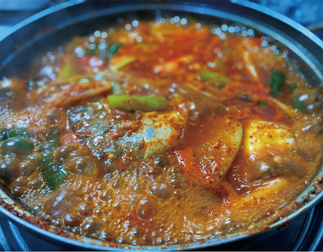 진미네 대표메뉴 ‘병어조림’ 사진 김하늘