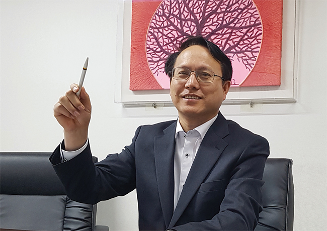 이경만 부산대 행정학과, 서울대 행정대학원 석사, 공정위 하도급개선과장, 청와대 행정관