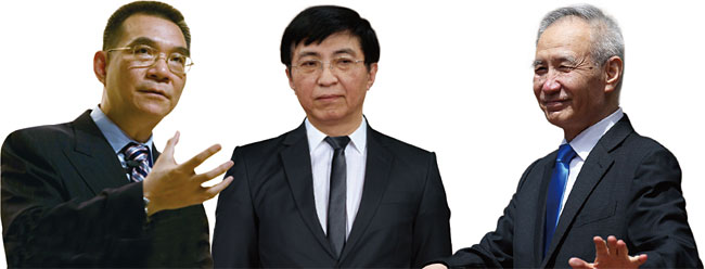 보수파 (왼쪽부터) / 린이푸(林毅夫) 베이징대 신구조경제학연구원 원장 / 왕후닝(王滬寧) 이데올로기·선전 담당 정치국 상무위원 / 류허(劉鶴) 부총리