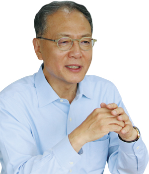 허염 세계반도체협회 아시아태평양 리더십 위원, 실리콘마이터스 대표, 매그나칩반도체 대표, 하이닉스반도체 부사장