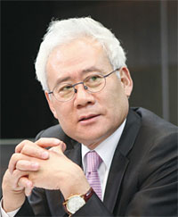 홍성열 회장