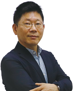 정진섭 다빈시스템스 대표 연세대 전자공학 석사, 미 조지아공대 전기·컴퓨터 엔지니어링 스쿨(ECE) 박사, 한국전자통신연구원 이동통신연구소 선임연구원, 이노와이어리스 최고기술책임자(CTO)