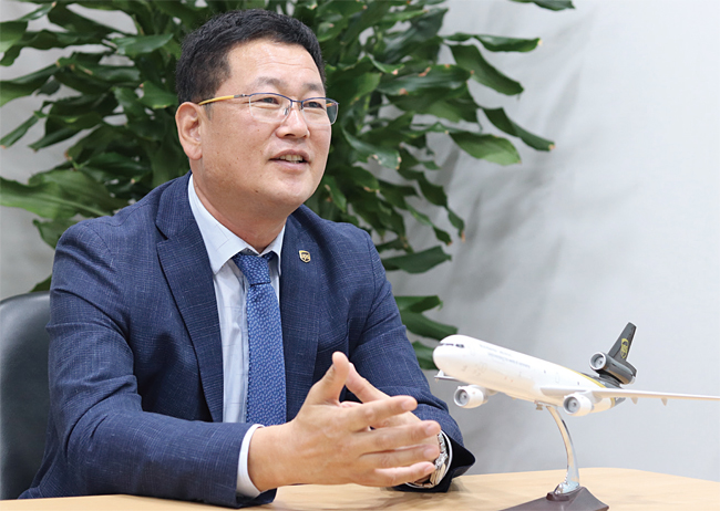 박효종 UPS코리아 대표 중부대 학사, 전 UPS코리아 인천공항 지점장 / 사진 김소희 기자