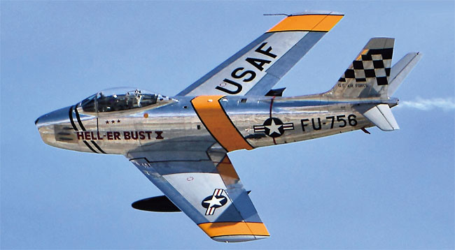F-86의 등장도 MiG-15 못지않게 극적이었다. 중공군의 참전 후 위기에 빠진 6·25전쟁의 반전을 이끈 주인공 중 하나다. 사진 위키미디어