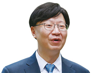 김소영 서울대 경제학과, 예일대 경제학 석·박사, 전 아시아개발은행(ADB) 컨설턴트