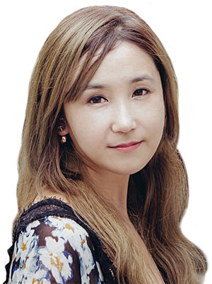정시우 영화전문기자 전 무비스트 기자, 전 텐아시아 기자