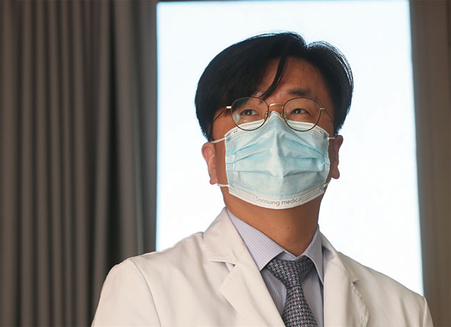 “각 나라는 그 국민이 감당할 만한 수준의 방역 체계를 갖습니다.” 사진 장련성 조선일보 기자
