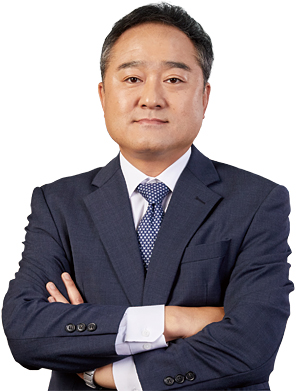 정철 서강대 경제학 학·석사, 미국 미시간대 경제학 박사, 전 미국 조지아공과대 경제학부 교수, 전 한국무역협회 수석 이코노미스트, 한국태평양경제협력위원회(KOPEC) 부회장 / 사진 대외경제정책연구원
