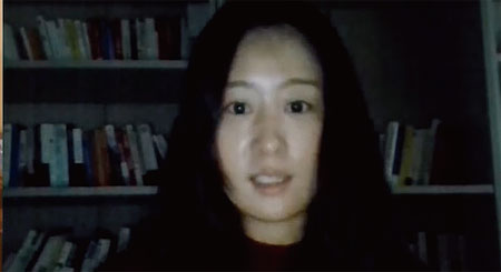 빌리 파이저(왼쪽) 듀크대 교수와 안상희 기자가 화상 인터뷰를 하고 있다.