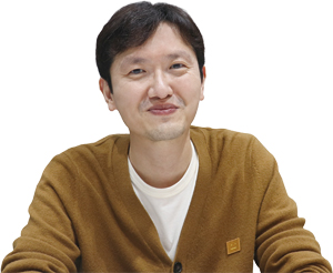 신종수 서울대 미학 학사, 전 CJ ENM 라이프스타일 본부장 / 사진 이소연 기자