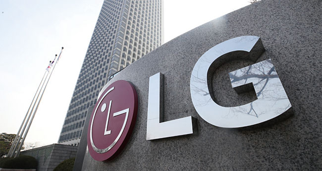 로이터는 LG에너지솔루션이 2023년 테슬라에 고성능 배터리를 공급한다고 보도했다. 사진 연합뉴스