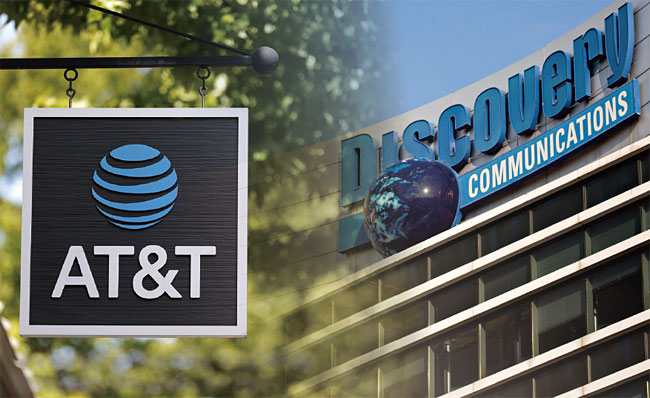 세계 최대 통신 회사인 미국 AT&T가 디스커버리를 인수한다. AT&T와 디스커버리 로고. 사진 블룸버그