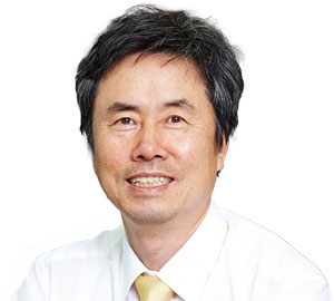 김기찬 가톨릭대 경영학부 교수 서울대 경영학 박사, 현 윤경SM포럼공동대표, 현 정부 신남방정책 민간자문위원, 전 미국 하버드대 방문연구원