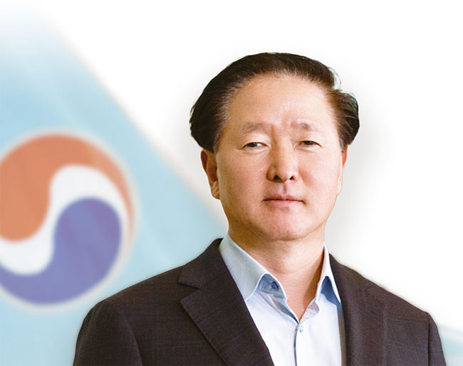 우기홍 대한항공 사장 서울대 경영학 학사, 카이스트(KAIST) 경영과학 석사, 미국 하버드대 비즈니스스쿨 PMD과정 수료, 전 대한항공 미주지역본부장, 경영전략본부장 사진 대한항공