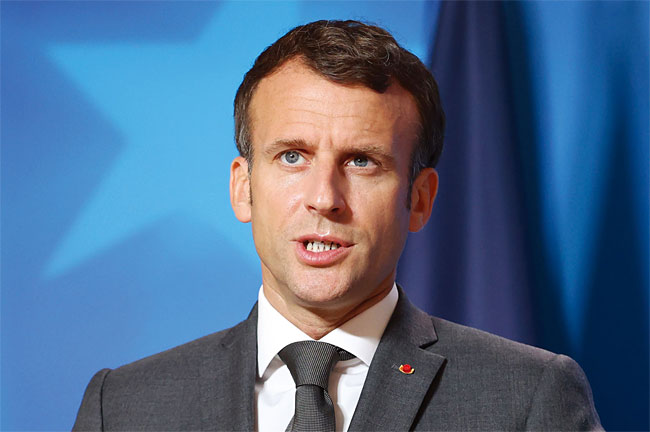 탈원전 정책을 펼쳐온 에마뉘엘 마크롱 프랑스 대통령은 10월 12일 ‘프랑스 2030 투자 계획’을 통해 원전 확대 계획을 발표했다. 사진 블룸버그