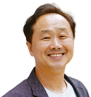 윤우상 밝은마음병원 원장 정신건강의학과 전문의,‘엄마 심리 수업’ 저자