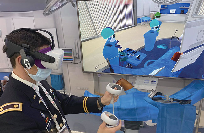오소 VR이 9월 4일 미국 샌디에이고에서 열린 미국정형외과학회(AAOS)에서 ‘외과수련 오소 VR 플랫폼’을 시연하고 있다. 오소 VR