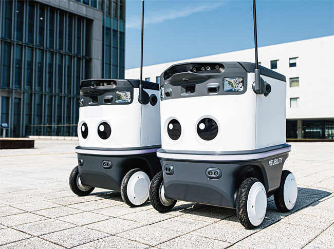 모빌리티 스타트업 뉴빌리티가 개발한 자율주행 배달 로봇 ‘뉴비’. 사진 뉴빌리티