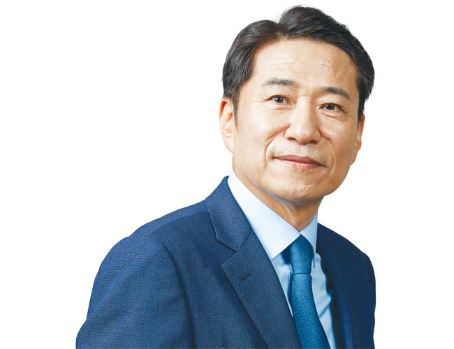 손부한 세일즈포스코리아 대표 서울대 해양조선공학, 전 대우조선해양 조선R&D 엔지니어, 전 HP코리아 SW영총괄, 전 아카마이코리아 대표
