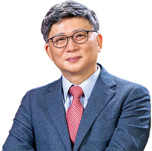 오문성 한국조세정책학회장 서강대 경영학과, 서울대 경영학 석사, 고려대 경영학 박사 및 법학박사, 현 한양여대 세무회계학과 교수, 공인회계사, 세무사, 전 국세청 국세정보공개심의원회 위원장 사진 오문성