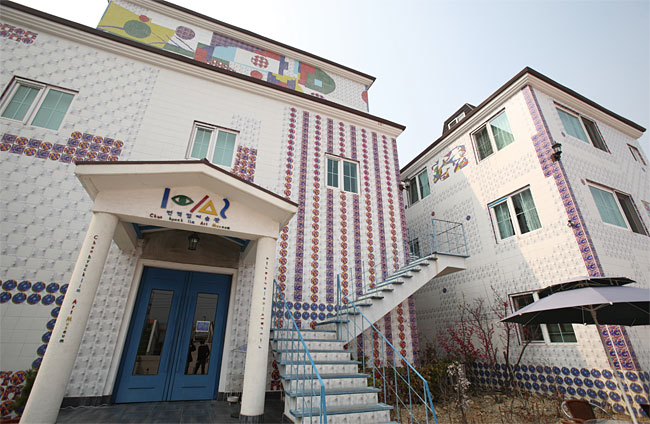 전혁림미술관 전경. 사진 최갑수