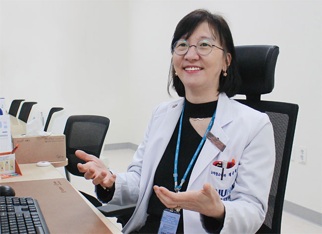 채종희 서울대병원 임상유전체의학과 교수 서울대 의대 박사, 현 서울대병원 정밀의료센터장·희귀질환센터장, 전 진료협력센터장, 전 일본 국립신경센터 연구 전임의· 미국 컬럼비아대학 신경과 연수 사진 전효진 기자