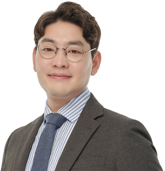 장지호 원격의료산업협의회장 성균관대 국정전문대학원 행정학 석사 수료,현 닥터나우 이사, 전 20대 대통령직인수위원회사회복지분과 연구위원 사진 장지호