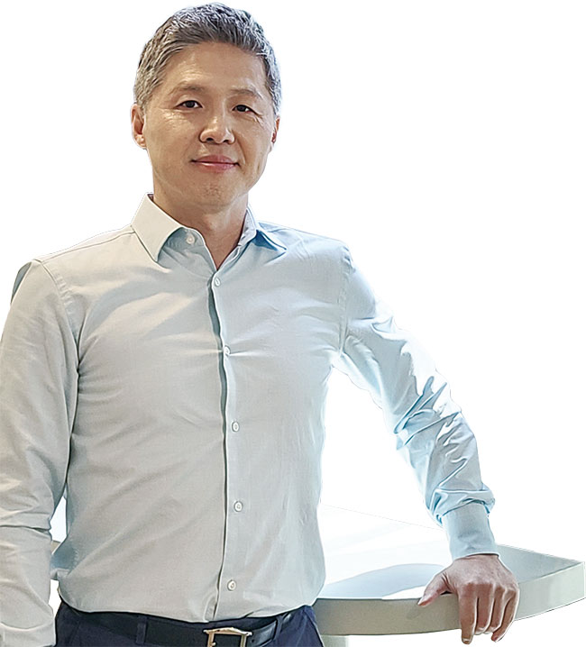 최유진 모비우스에너지 대표고려대 응용동물학, 미국 오하이오 주립대 항공우주공학, 현 민트에어 대표