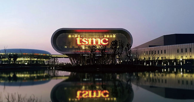 대만 남부과학산업단지(난커·南科)에 있는 TSMC의 팹 16. 사진 TSMC