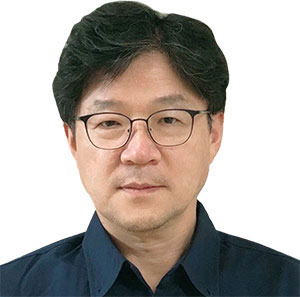 Sang-Jun Shin, Economista do Banco da Coreia, Mestre em Direito, Universidade Yonsei, Doutor em Direito, Universidade Nacional de Seul, 'Banco Central e o Problema Constitucional do Dinheiro', 'Jogando com Dinheiro' e 'O que é a Assembleia Nacional'