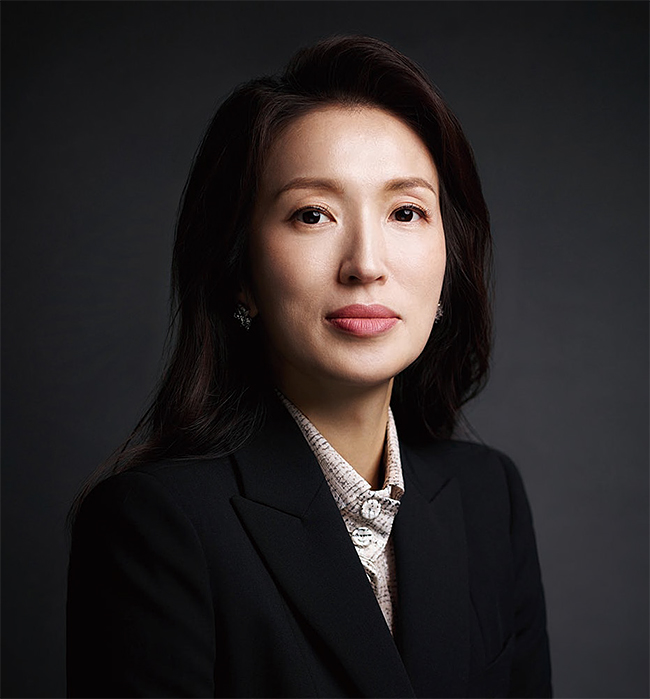 Seong Rae-eun, o novo vice-presidente da Youngone Trading.  Imagens de negociação de Yongwon