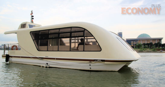 - 서울마리나에 있는 비즈 보트(biz boat)는 회의 및 미팅을 할 수 있다.