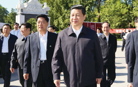 - 중국의 차기 최고지도자로 내정된 시진핑 국가 부주석이 지난 9월15일 베이징에서 열린 행사에 2주 만에 모습을 드러냈다.