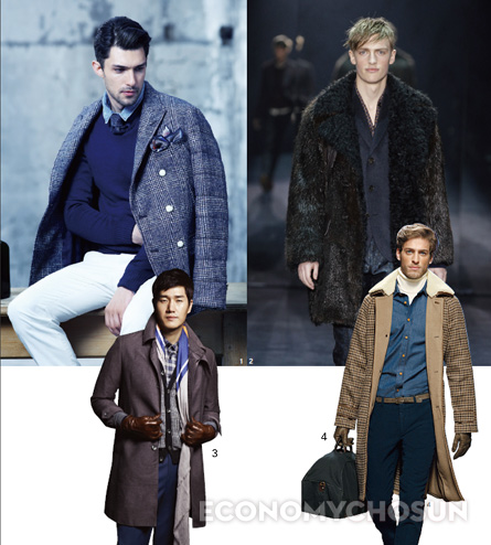 1. 갤럭시에서 준비한 소재가 두꺼운 가을·겨울용 재킷  2. 남자도 밍크를 입는다. 고급스러움의 극치를 보여주는 구찌의 쉬어드 밍크 코트 3. 일꼬르소에서 출시한 싱글 트렌치코트. 수트와 캐주얼 모두 잘 어울리는 코트로, 부드럽고 가벼운 면으로 제작됐다.  4. 잔잔한 체크무늬가 멋진 에르메네질도 제냐의 코트