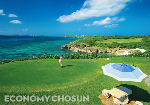 해변을 따라 이어진 코스로 유명한 에메랄드코스트골프링크스.