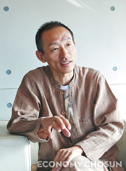 - 이상준 고문은 “육체노동이 창조적 산출물을 만드는 활동이면서 지속가능한 삶의 방식”이라고 말했다.