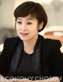 - 가수 서태지와 이수영의 뮤직비디오 촬영 현장에서 메이크업을 맡기도 했던 신세영 학과장은 지난 2010년부터 서경대에 몸을 담았다. (사진 : 양수열)