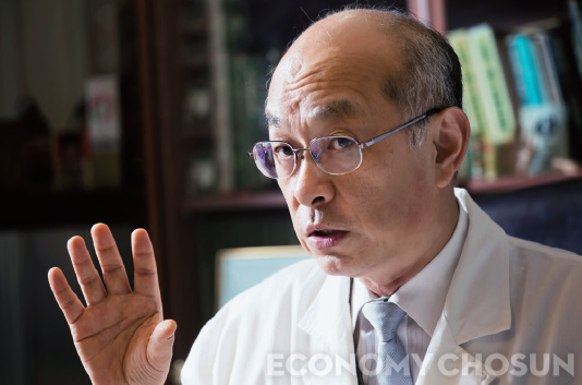 - 김영신 원장은 “우리 몸의 저항력을 높이는 것이 전염병 예방의 첫걸음”이라고 말했다.