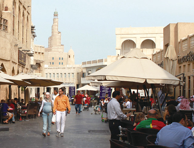 카타르의 수도 도하의 전통 아라비안 스타일 쇼핑거리. <사진 : 블룸버그>