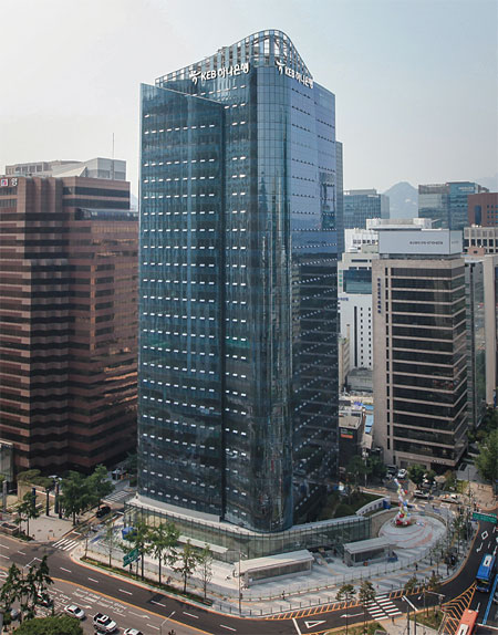 서울 을지로에 있는 하나은행 신사옥. 사진 KEB하나은행