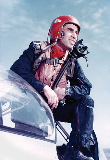 제트기 시대 미 공군 최초의 에이스였던 제임스 자바라(James Jabara). 한국전쟁 당시에 총 15기의 적기를 격추했다. 사진 위키피디아