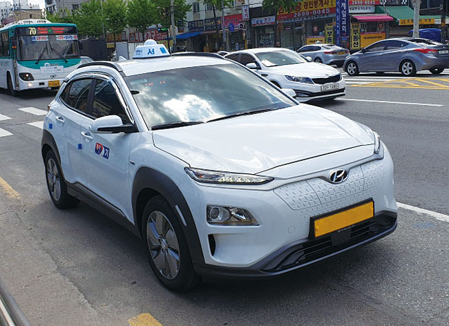 7월 24일 기자가 탑승한 서울시 전기택시. 현대자동차의 코나EV 모델이다. 사진 독자 제공