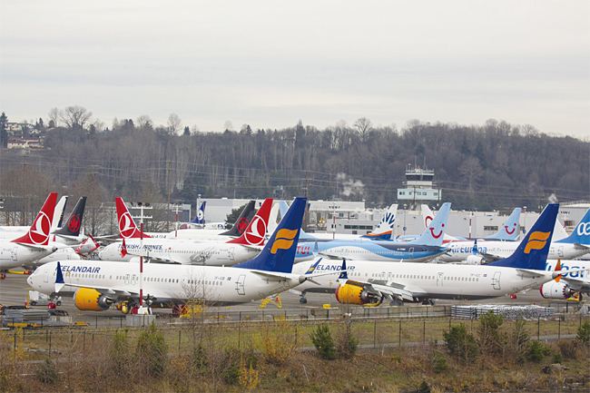 2019년 12월 17일 미국 워싱턴주 시애틀 보잉 필드에 ‘737 맥스’ 항공기들이 세워져 있다. 사진 블룸버그